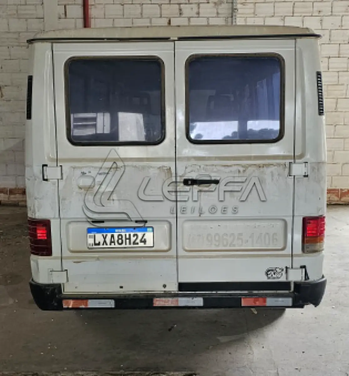 LOTE 001 - IMP/M.BENZ MB 180D, COR BRANCA, PLACAS LXA8H24, ANO/MODELO 1995/1995, RENAVAM 634115880