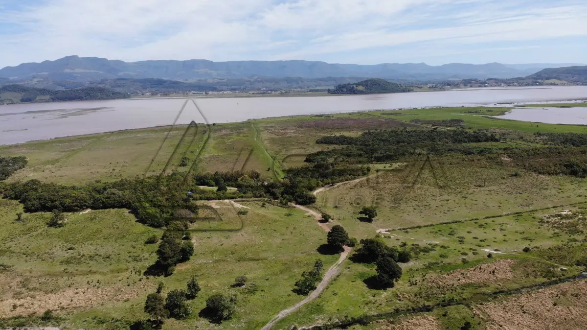 LOTE 001 - 52,27 HECTARES COM ACESSO PELA RODOVIA RS-389 (ESTRADA DO MAR), E TESTADA COM A LAGOA DA ITAPEVA, RONDINHA, ARROIO DO SAL/RS
