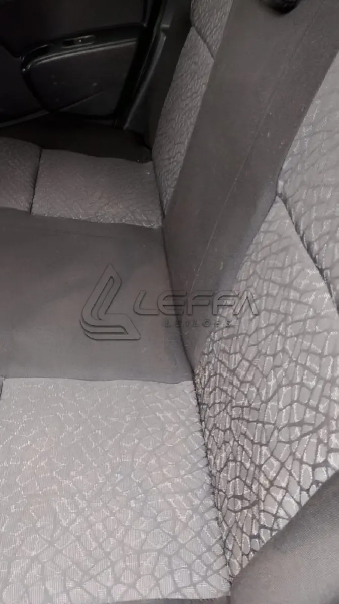 LOTE 001 - VEÍCULO RENAULT/DUSTER 1.6 E 4X2, PLACAS IUW-6G15, ANO 2013, MODELO 2014, COR VERDE, ÁLCOOL/GASOLINA, RENAVAM 586889973, CHASSI 93YHSR7P5EJ921727