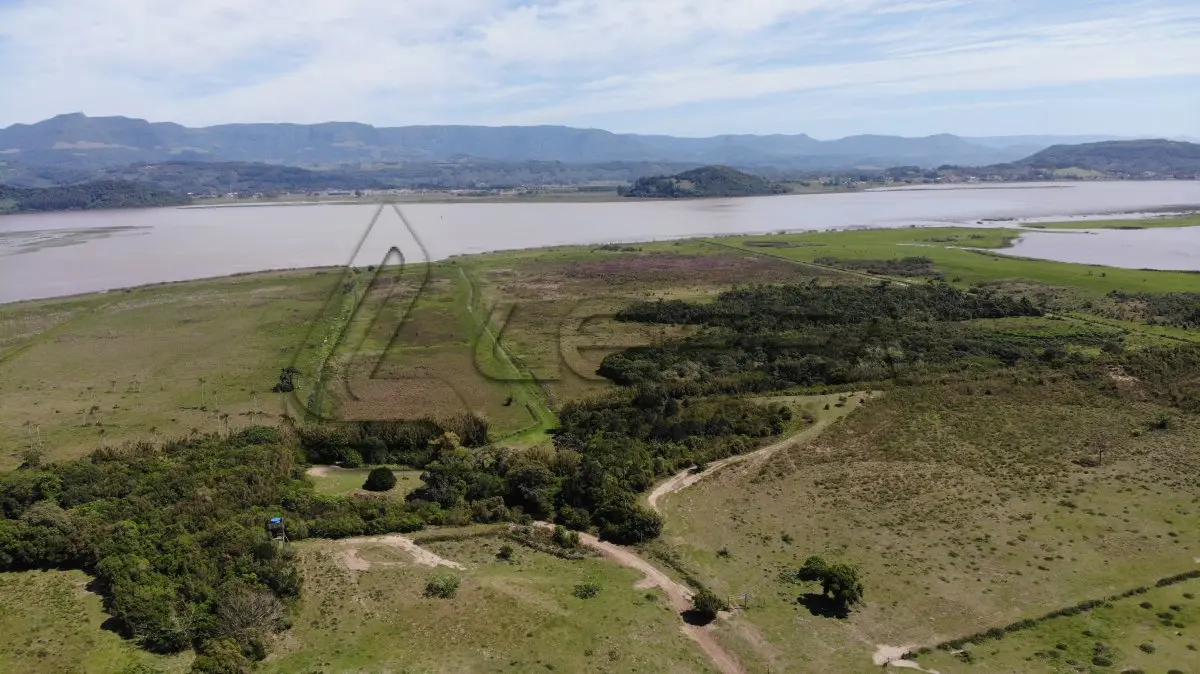 LOTE 001 - 52,27 HECTARES COM ACESSO PELA RODOVIA RS-389 (ESTRADA DO MAR), E TESTADA COM A LAGOA DA ITAPEVA, RONDINHA, ARROIO DO SAL/RS