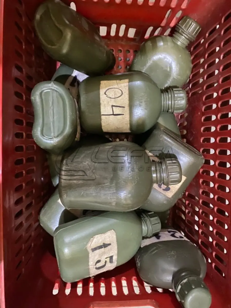 LOTE 005 - EQUIPAMENTOS MILITARES
