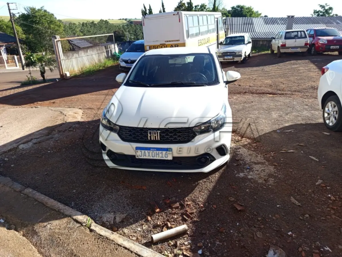 LOTE 002 - VEÍCULO FIAT ARGO BRANCO 21/22