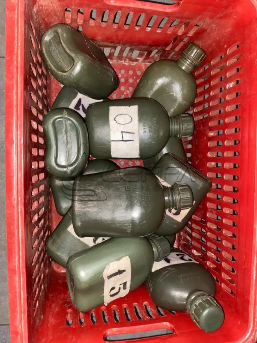 LOTE 005 - EQUIPAMENTOS MILITARES