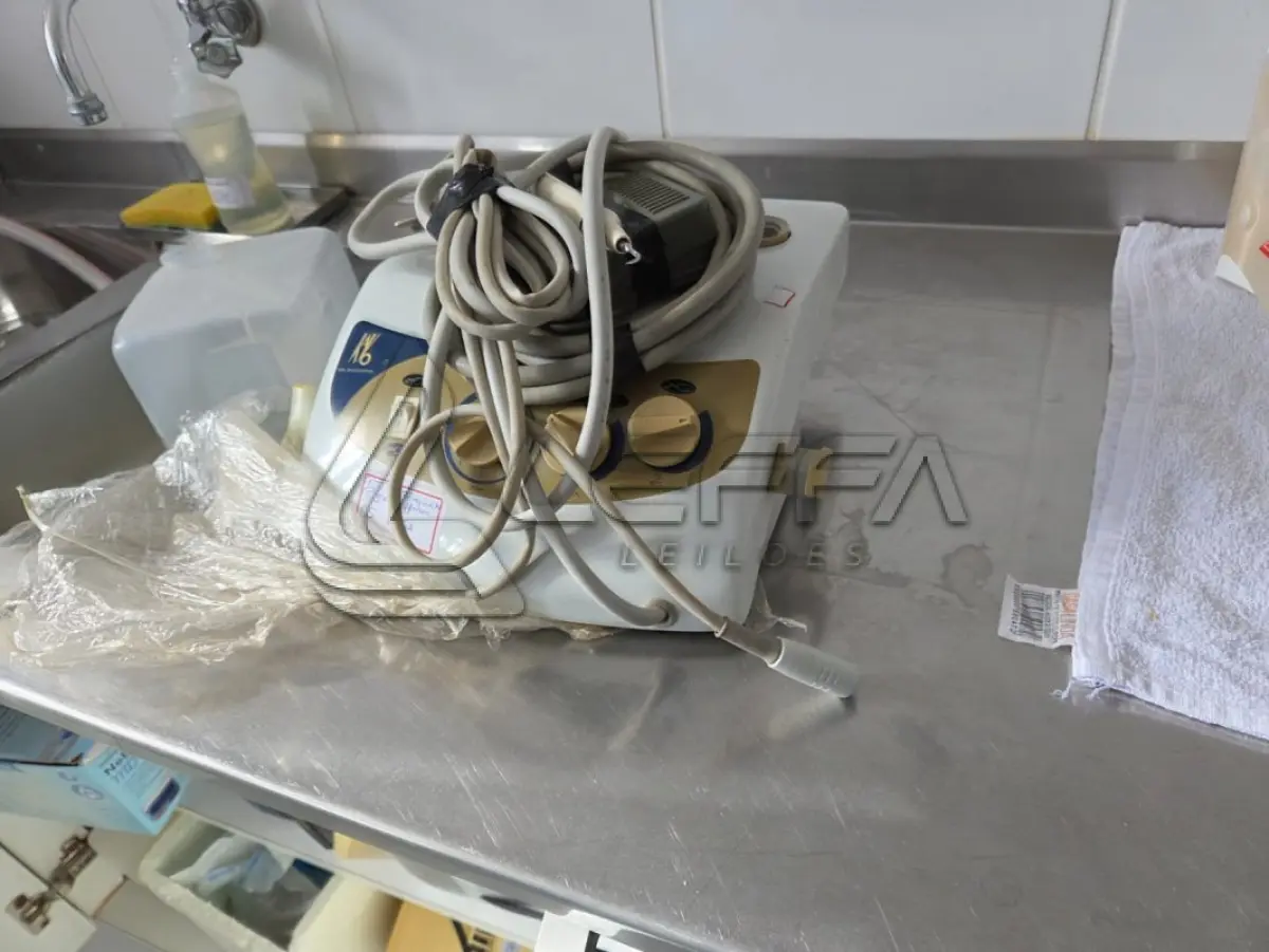 LOTE 010 - SUCATAS DE ENFERMAGEM