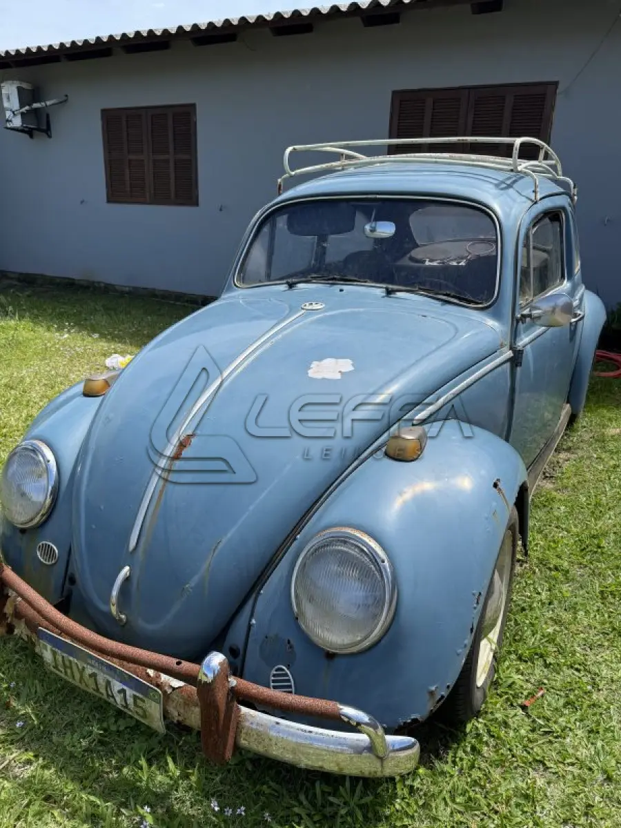 LOTE 001 - UM VEÍCULO VW/FUSCA 1300, COR AZUL, PLACAS IHX1A15, ANO/MODELO 1967/1967, RENAVAM  583866727