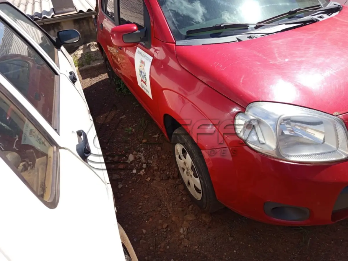 LOTE 005 - VEICULO FIAT/UNO ECONOMY, ANO: 2014, COR: VERMELHA, 4 PORTAS