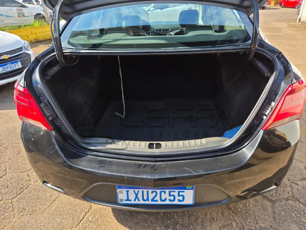 LOTE 008 - UM VEÍCULO GM PRISMA 1.4 MT LTZ ANO E MODELO 2017, PLACAS IXU2C55