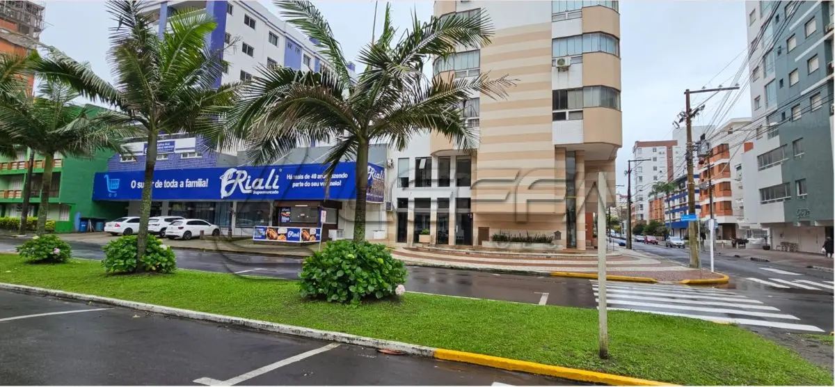 LOTE 001 - UM PRÉDIO EM ALVENARIA, SITUADO NA AVENIDA RUDÁ, DISTANTE UM QUARTEIRÃO DA AVENIDA  BEIRA MAR, NA CIDADE DE CAPÃO DA CANOA/RS