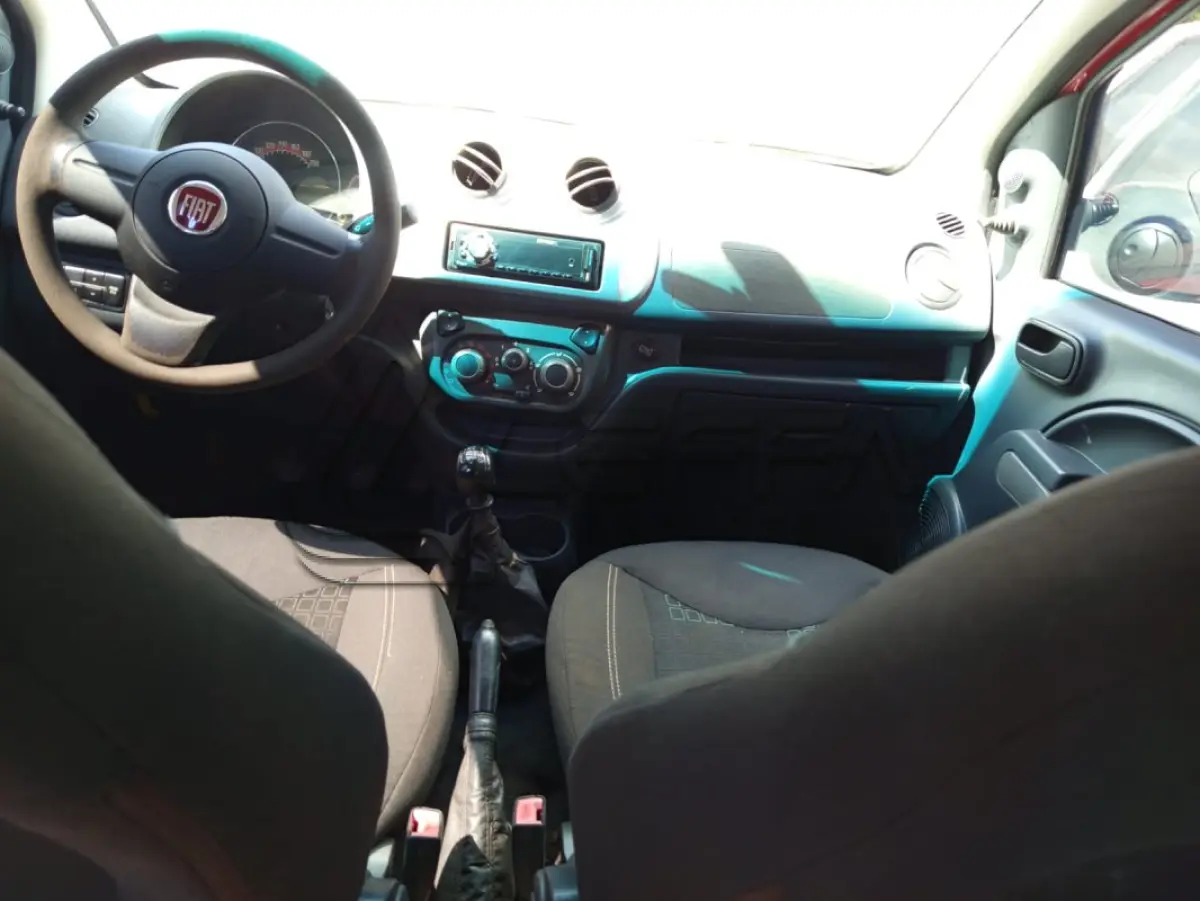 LOTE 005 - VEICULO FIAT/UNO ECONOMY, ANO: 2014, COR: VERMELHA, 4 PORTAS