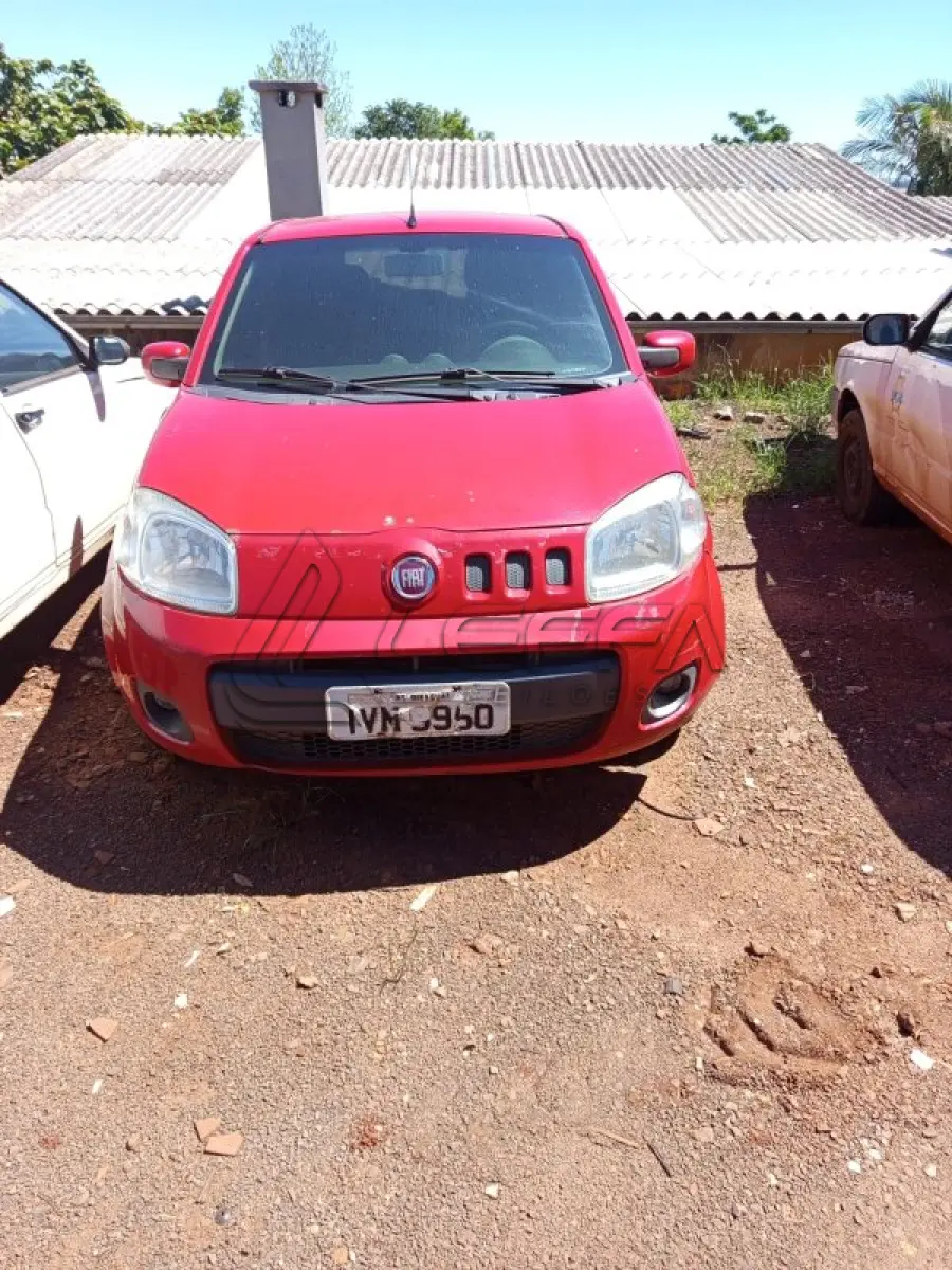 LOTE 005 - VEICULO FIAT/UNO ECONOMY, ANO: 2014, COR: VERMELHA, 4 PORTAS
