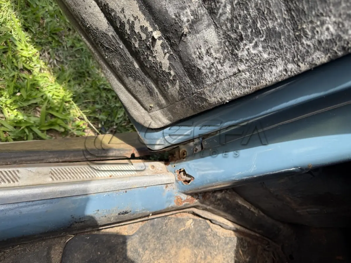 LOTE 001 - UM VEÍCULO VW/FUSCA 1300, COR AZUL, PLACAS IHX1A15, ANO/MODELO 1967/1967, RENAVAM  583866727