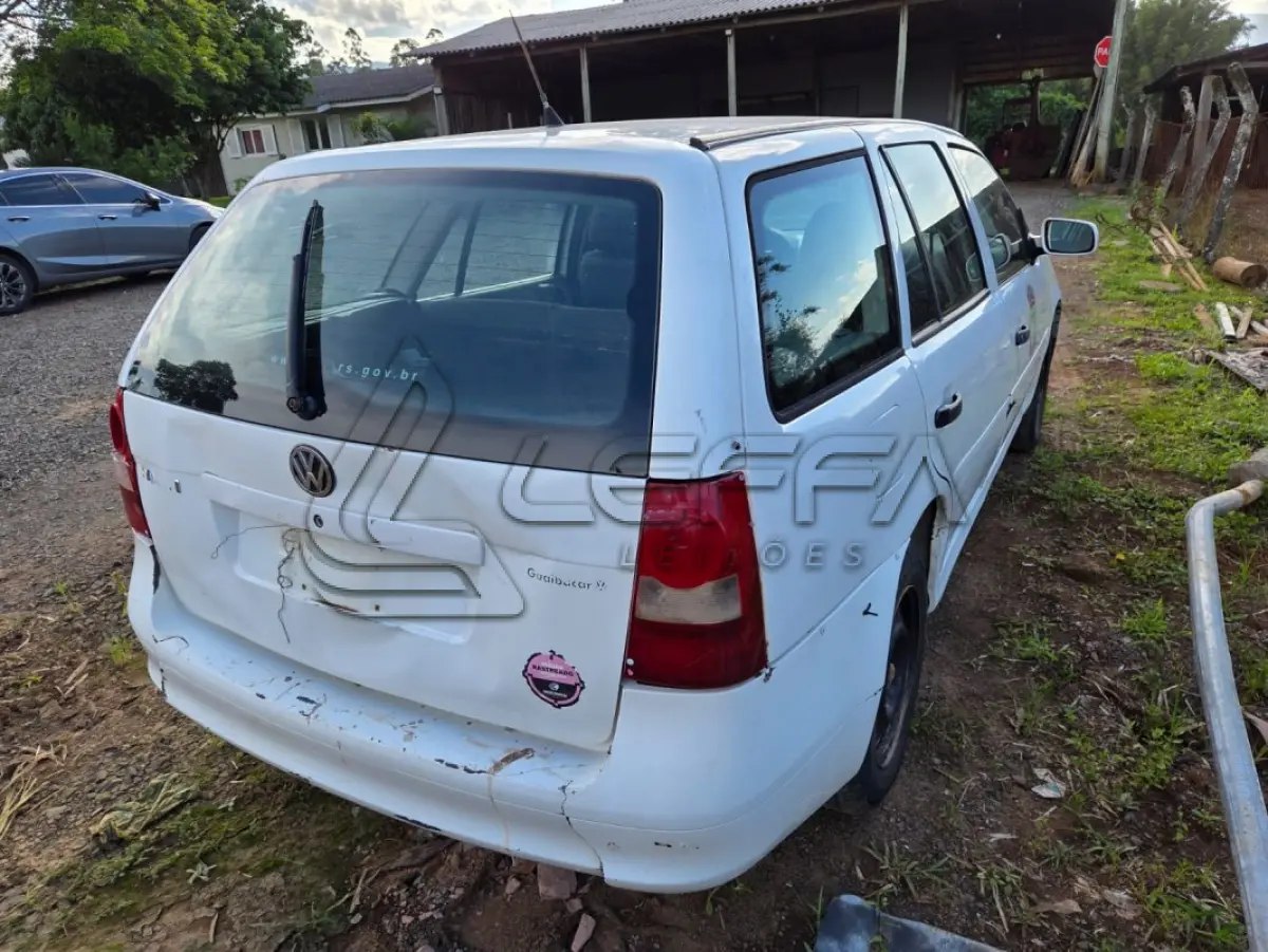 LOTE 001 - UM VEÍCULO VW PARATI 1.6 ANO 2010 E MODELO 2011, PLACAS IRN-8H24