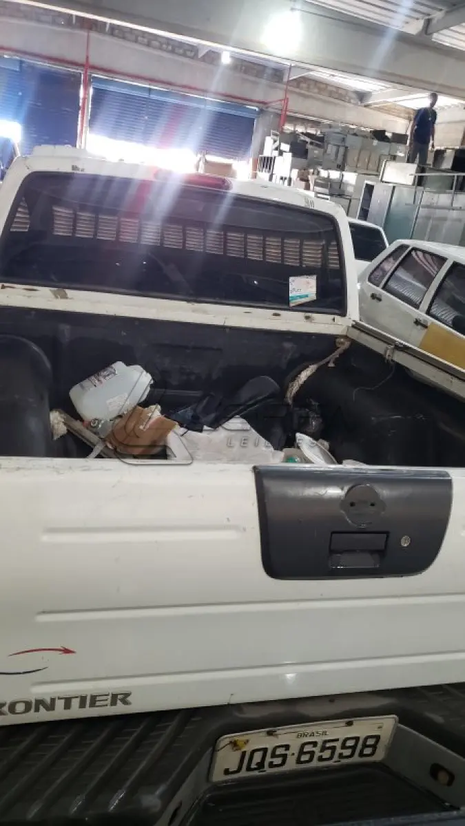 LOTE 003 - NISSAN/FRONTIER 4X4 XE – JQS-6598