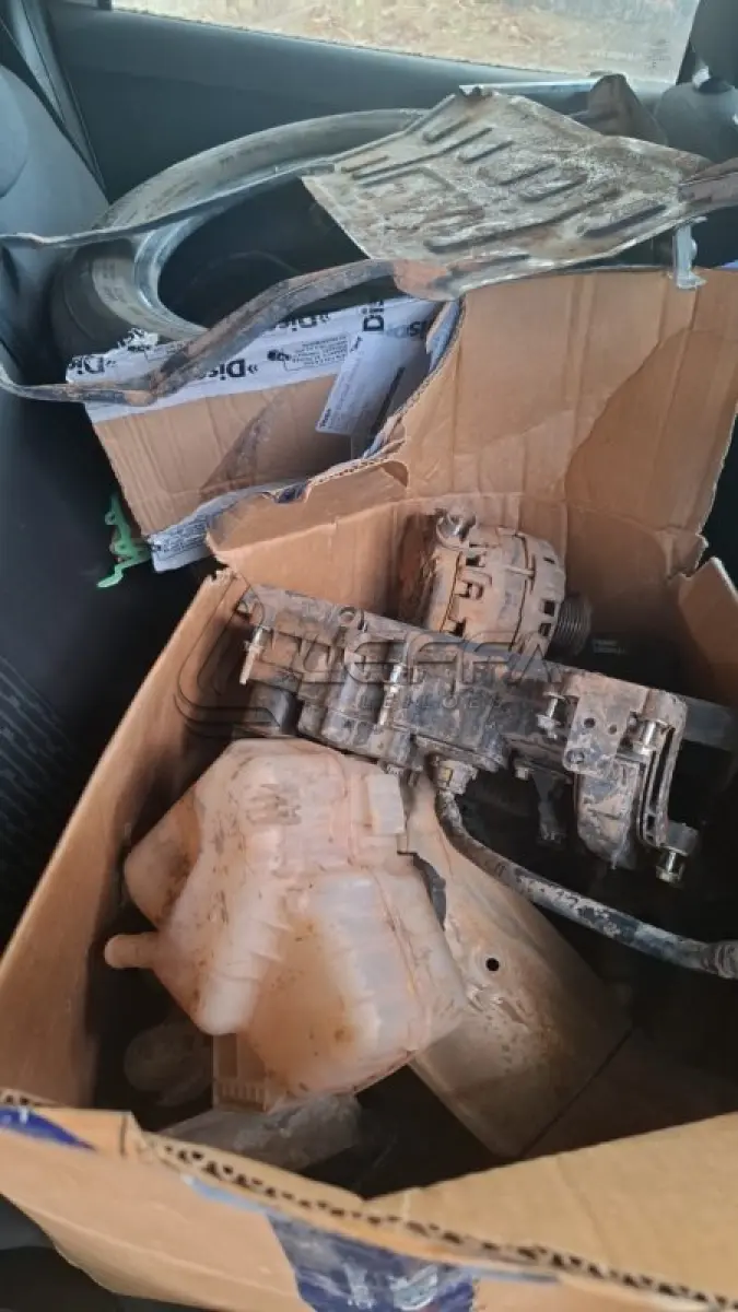 LOTE 043 - FORD KA SE 1.0 – QTY-6A64