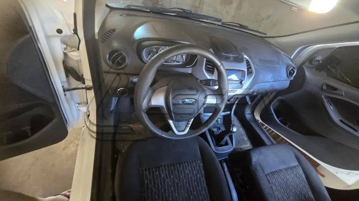 LOTE 037 - FORD KA SE 1.0 – QTY-1J58