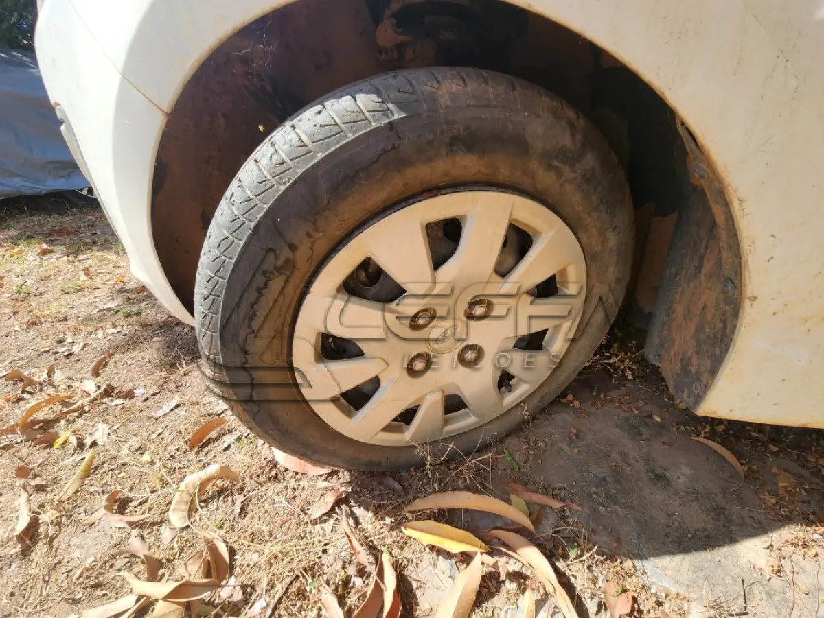 LOTE 043 - FORD KA SE 1.0 – QTY-6A64