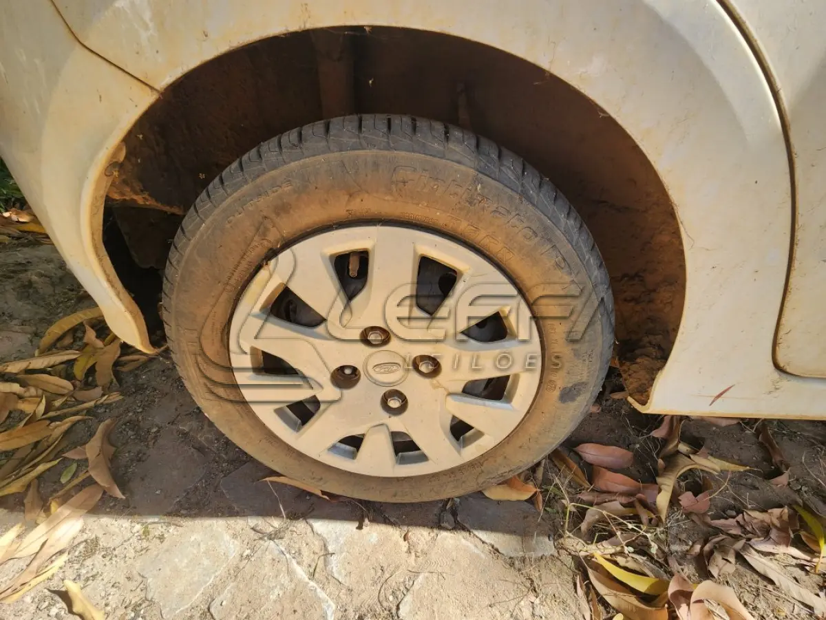 LOTE 043 - FORD KA SE 1.0 – QTY-6A64