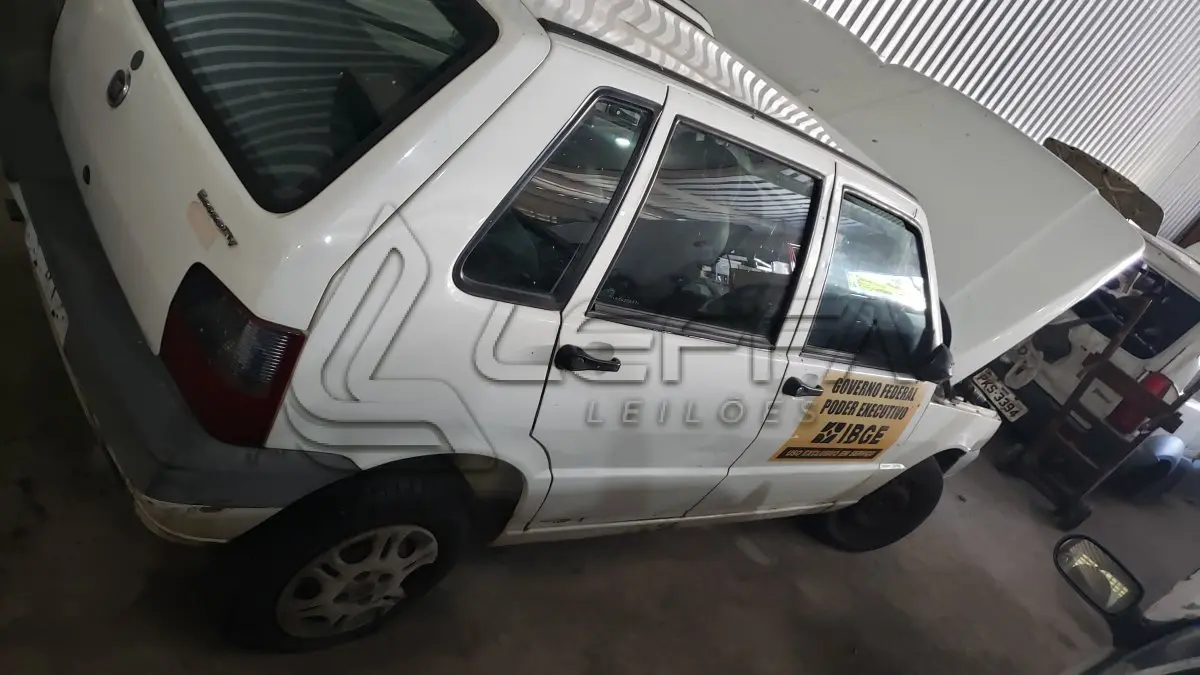 LOTE 004 - FIAT/UNO MILLE ECONOMY – JSZ-4124