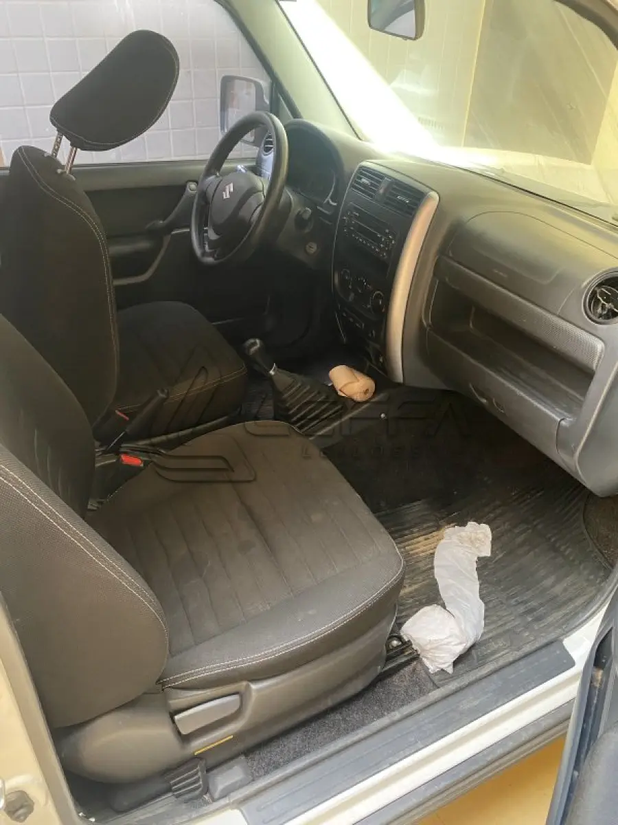 LOTE 033 - SUZUKI/JIMNY 4 ALL – PKW-7985