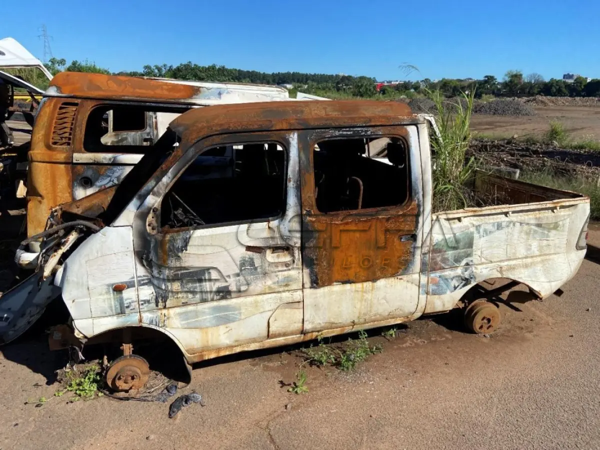 LOTE 046 - Veículo; Marca: CHANA; Ano de Fabricação: 2008/2012