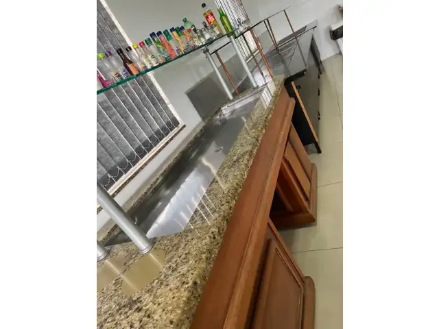 BUFFET ARTESANAL COM CHAPA DE FOGÃO À LENHA (ELÉTRICO) E BUFFET DE SALADAS FRIO