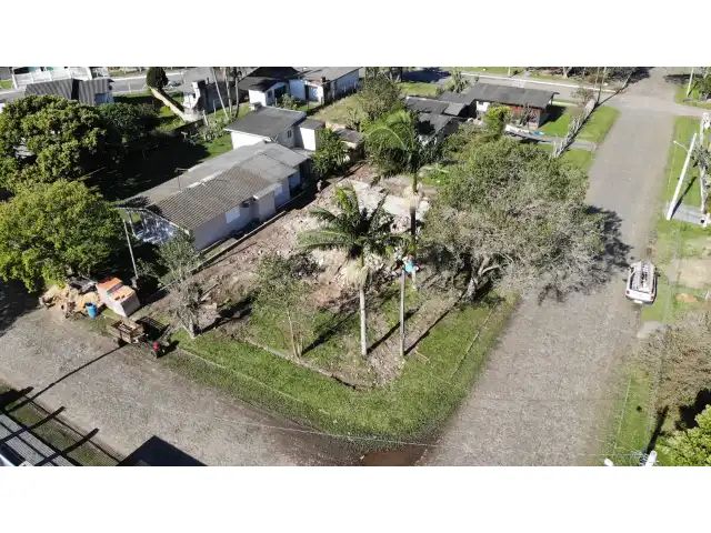 Terreno Urbano, Lote 10 Quadra 95, em Terra de Areia/RS