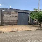Casa no Agua Branca (foto 1 de 1)