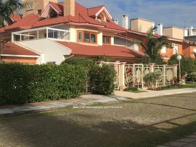 LOTE 001 - TERRENO COM BENFEITORIA NA PRAIA DE CAPÃO NOVO EM CAPÃO DA CANOA/RS