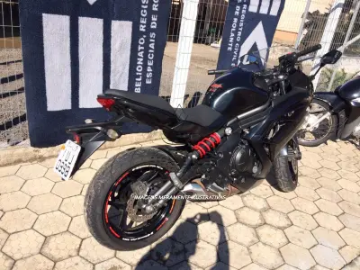 LOTE 002 - Kawasaki Ninja 650 Ano 2012 Modelo 2013