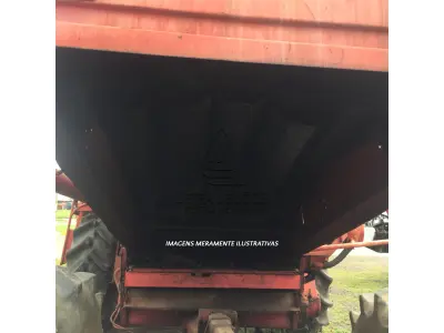 LOTE 002 - COLHEITADEIRA MF, MASSEY FERGUSON, ANO E MODELO 1984