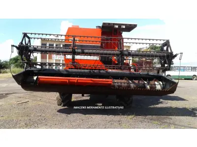 LOTE 001 - COLHEITADEIRA MF, MASSEY FERGUSON, MODELO E ANO 2005