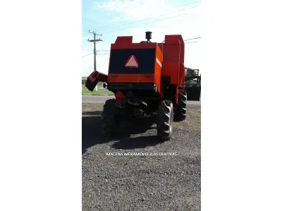 LOTE 001 - COLHEITADEIRA MF, MASSEY FERGUSON, MODELO E ANO 2005