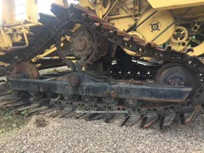 LOTE 003 - COLHEITADEIRA, NEW HOLLAND, ANO E MODELO 1996