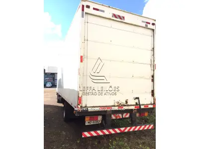 LOTE 001 - Caminhão Agrale 9200 Ano e Modelo 2004