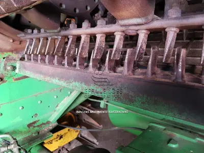 LOTE 017 - Colheitadeira John Deere 1450 Ano 2014