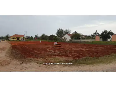 LOTE 002 - Terreno Urbano, na Praia Paraíso, Lote 18 Quadra 61, em Torres/RS