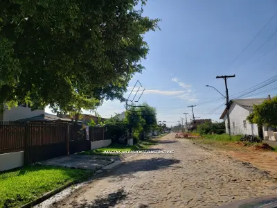 LOTE 001 - terreno urbano no Bairro Curtume, na rua Eliseu Kuwer, em Torres/RS