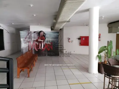 LOTE 003 - Loja nº 81 (Cinema) do Capão da Canoa Shopping, na avenida paraguassu, esquina com a Rua Andira, em Capão da Canoa/RS