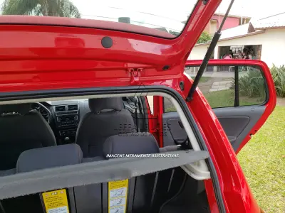 LOTE 001 - VEÍCULO VW/NOVO FOX HL MD, PLACAS IXD-5117, VERMELHO, ANO E MODELO 2016, ÚNICO DONO