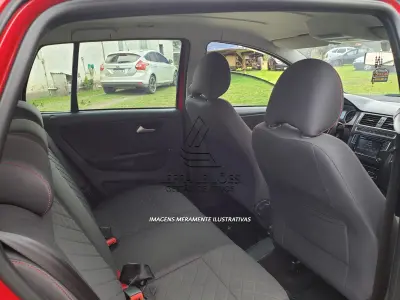 LOTE 001 - VEÍCULO VW/NOVO FOX HL MD, PLACAS IXD-5117, VERMELHO, ANO E MODELO 2016, ÚNICO DONO