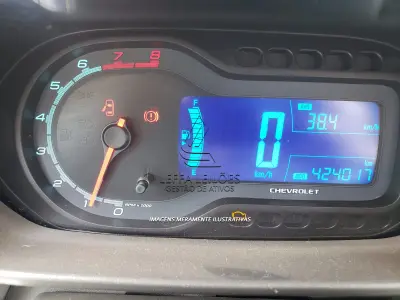 LOTE 004 - AUTOMÓVEL CHEVROLET, SPIN 1.8 L MT LTZ, ano de fabricação/modelo 2013/2014