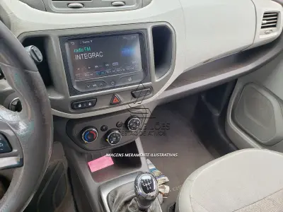 LOTE 004 - AUTOMÓVEL CHEVROLET, SPIN 1.8 L MT LTZ, ano de fabricação/modelo 2013/2014