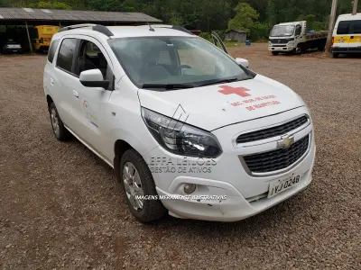 LOTE 004 - AUTOMÓVEL CHEVROLET, SPIN 1.8 L MT LTZ, ano de fabricação/modelo 2013/2014
