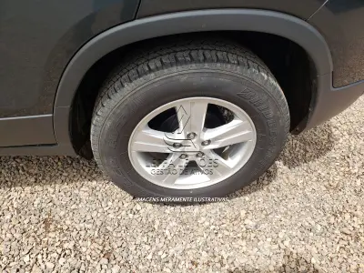 LOTE 002 - VEÍCULO GM TRACKER LT MARCA CHEVROLET, a gasolina/álcool, ano e modelo 2017