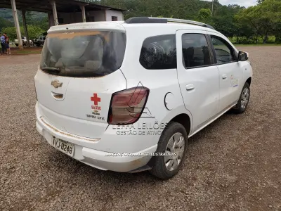 LOTE 004 - AUTOMÓVEL CHEVROLET, SPIN 1.8 L MT LTZ, ano de fabricação/modelo 2013/2014