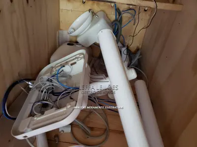 LOTE 010 - Cadeira Odontológica