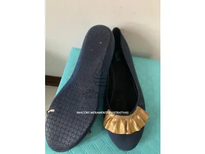 LOTE 001 - 200 PARES DE SAPATILHAS – DIVERSAS CORES, MODELOS E TAMANHOS