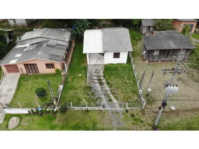 LOTE 001 - Terreno Urbano, com benfeitorias, na Rua Mario Dalpiaz, nº 130, na Vila São João, em Torres/RS