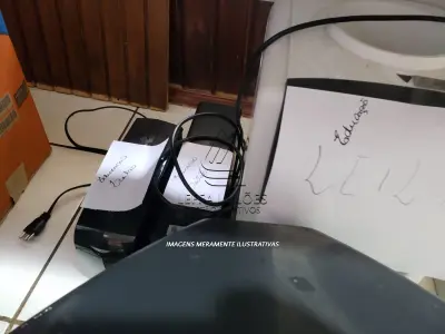 LOTE 003 - SUCATAS: INFORMÁTICA, TV, APARELHO DE SOM, IMPRESSORAS, LAVA JATO, TANQUINHO DE LAVAR ROUPA, UM CLIMATIZADOR DE AMBIENTES, RODAS DE FERRO PARA CAMINHÃO 1000X20