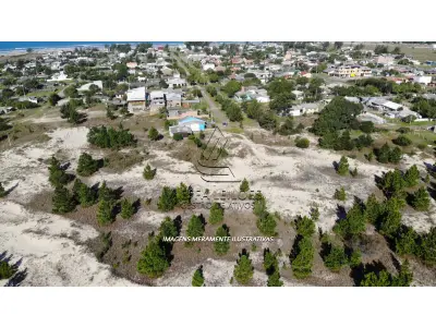 LOTE 015 - Terreno Urbano, Lote 11 Quadra 92, no Balneário Sereia do Mar em Arroio do Sal RS